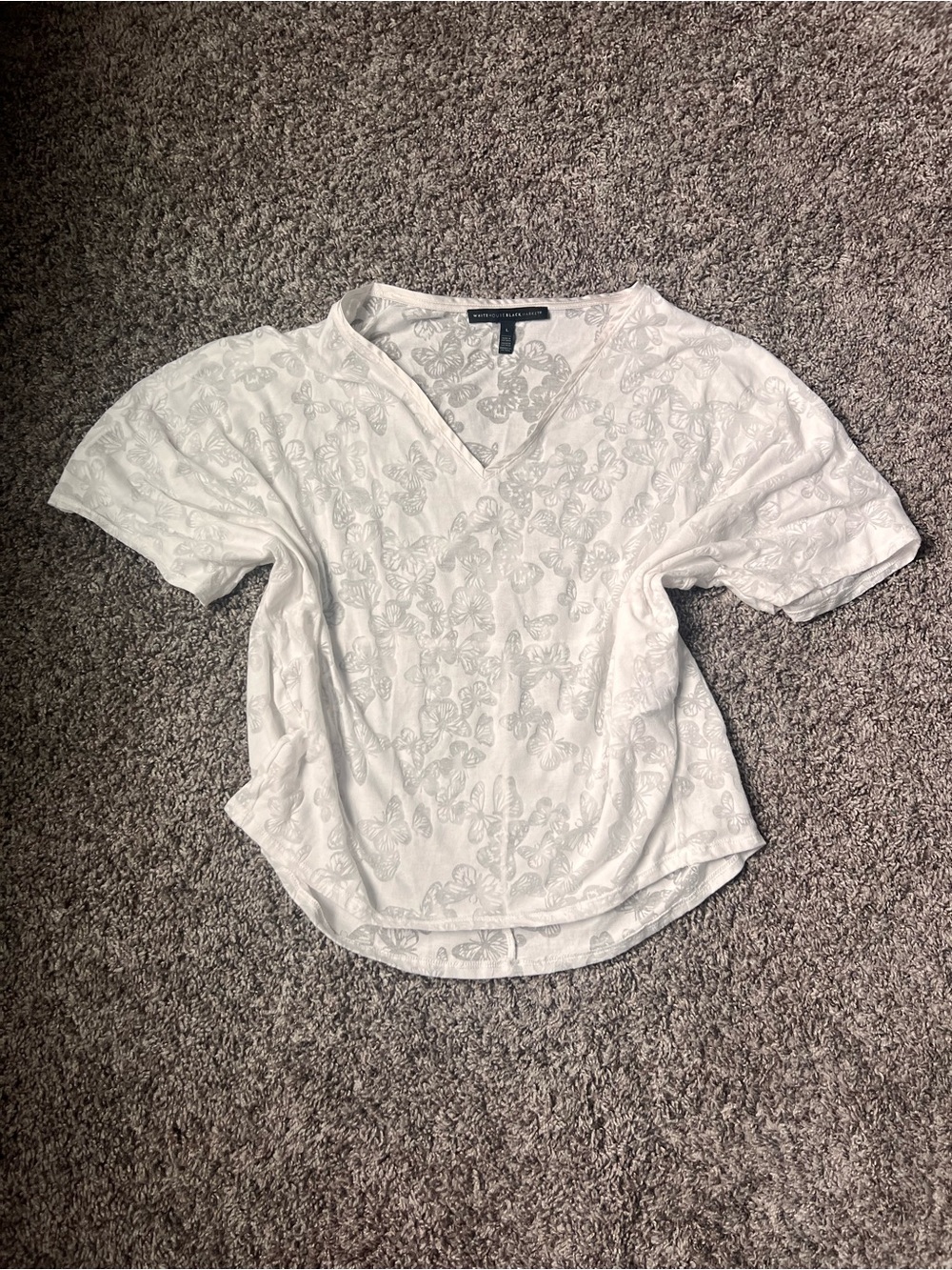 White House Black Market White Short Sleeve V-Neck Embroidered Tee